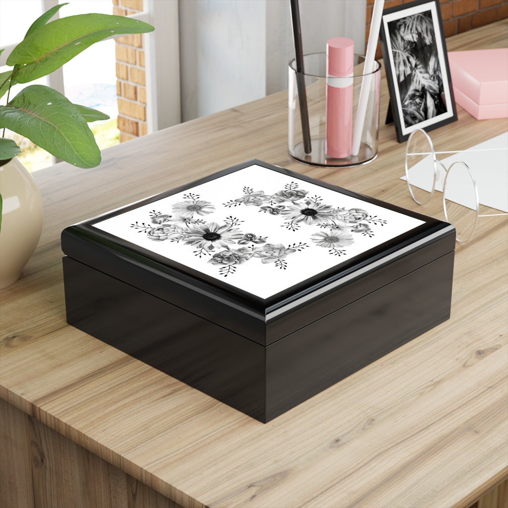 Floral Design Jewelry Box